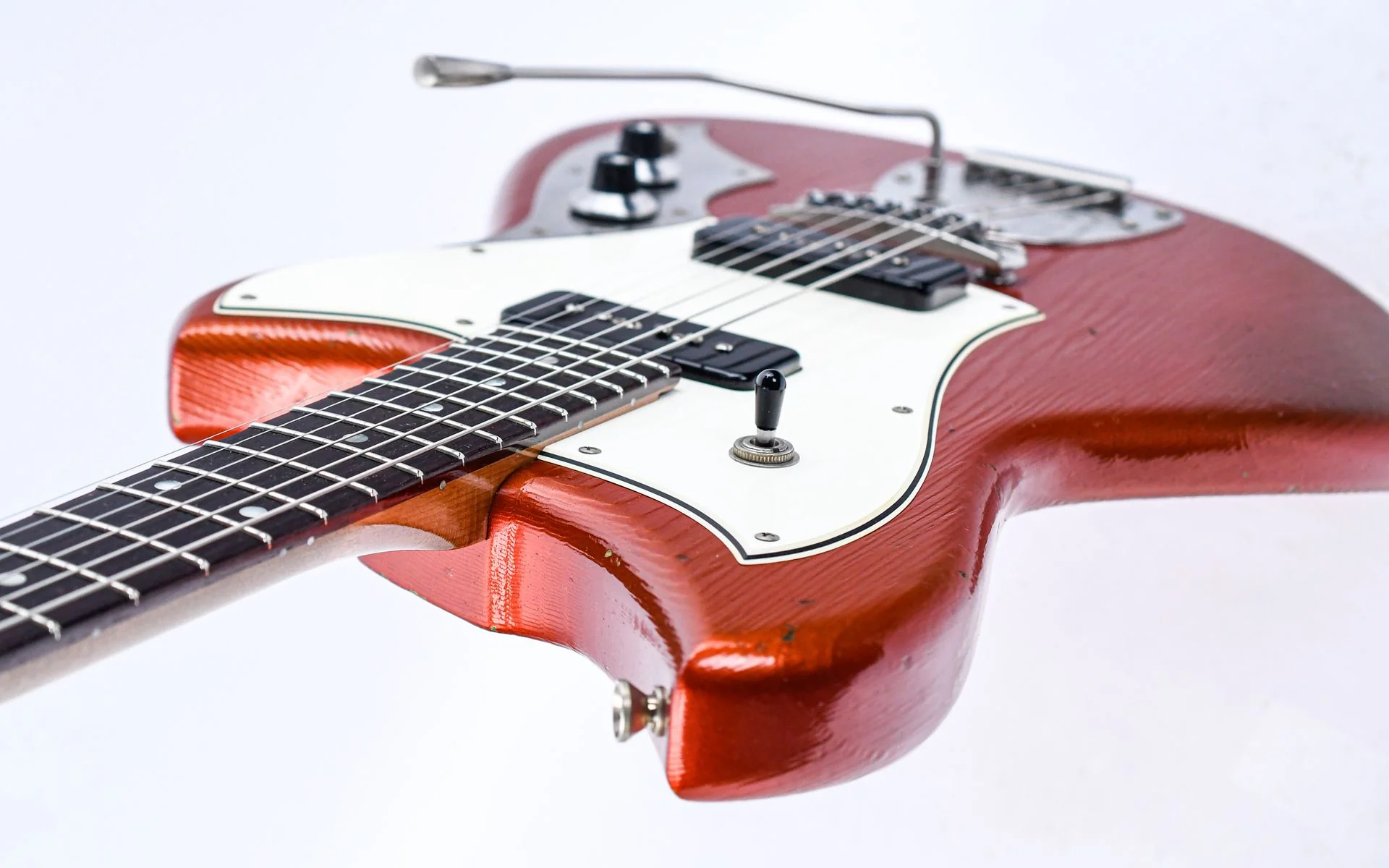 Novo Serus J Faded Sparkling Burgundy - Image 10