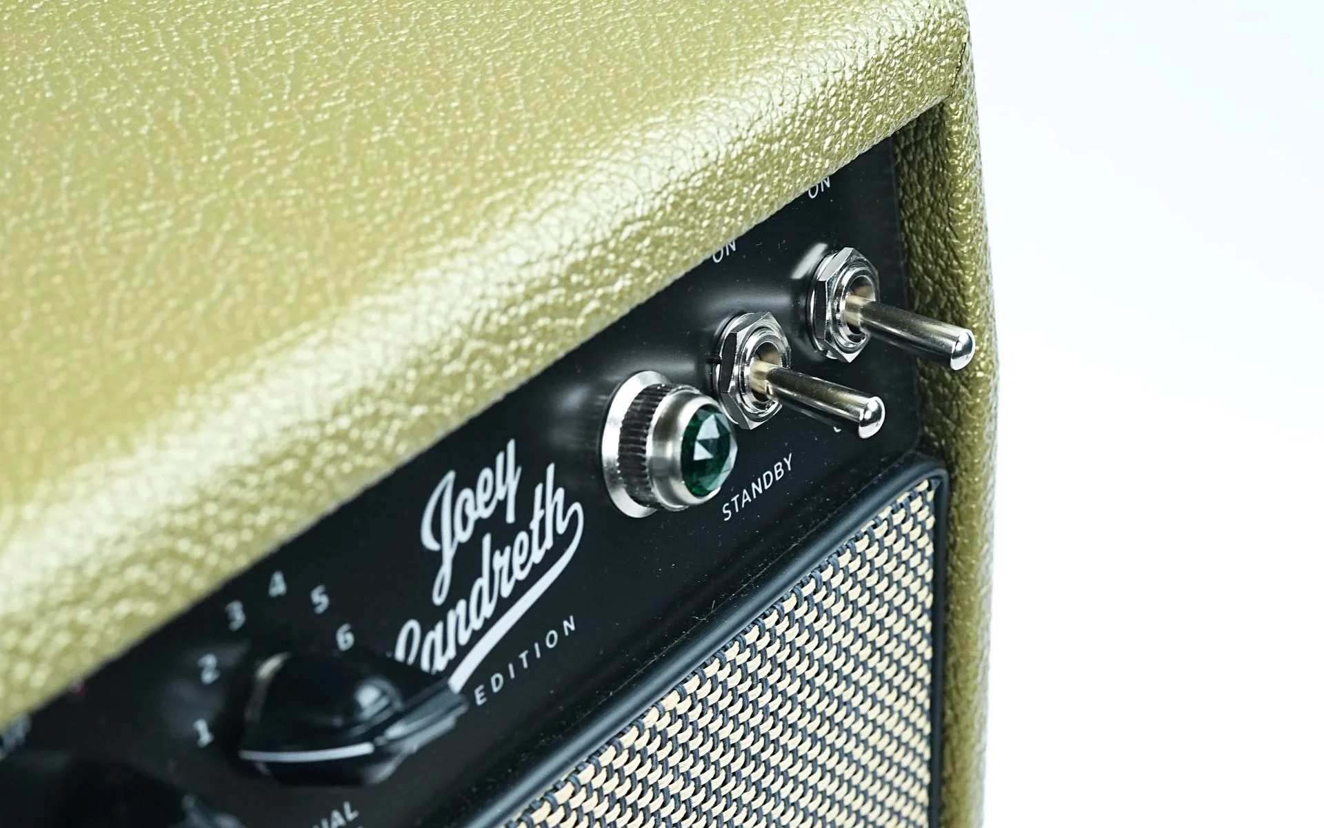 Revv D25 Joey Landreth Gold Signature Combo - Image 10