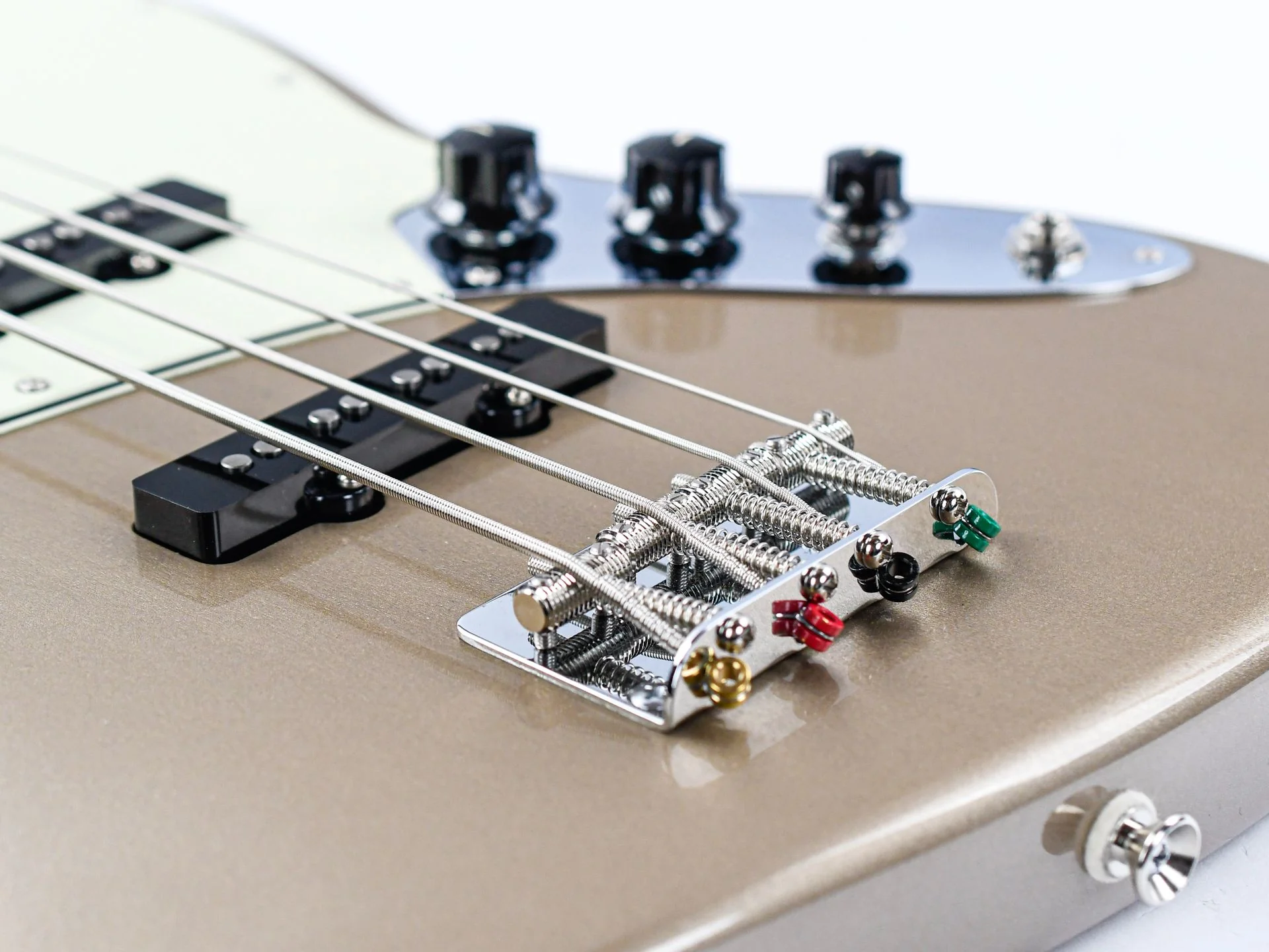 Robin Baard Imperial 4 String Shoreline Gold - Image 7