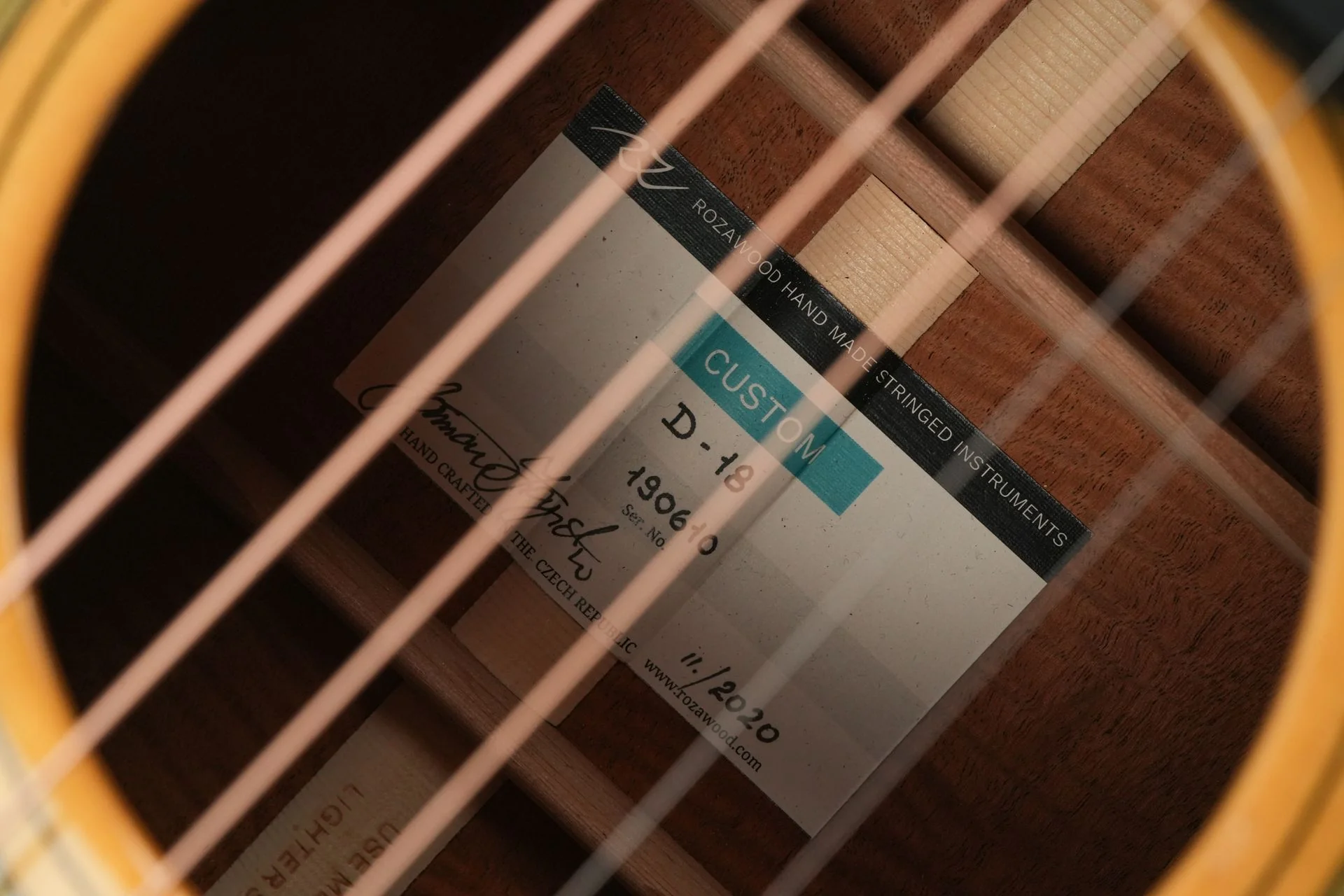Rozawood Custom Figured Mahogany Dreadnought 2020 - Image 11