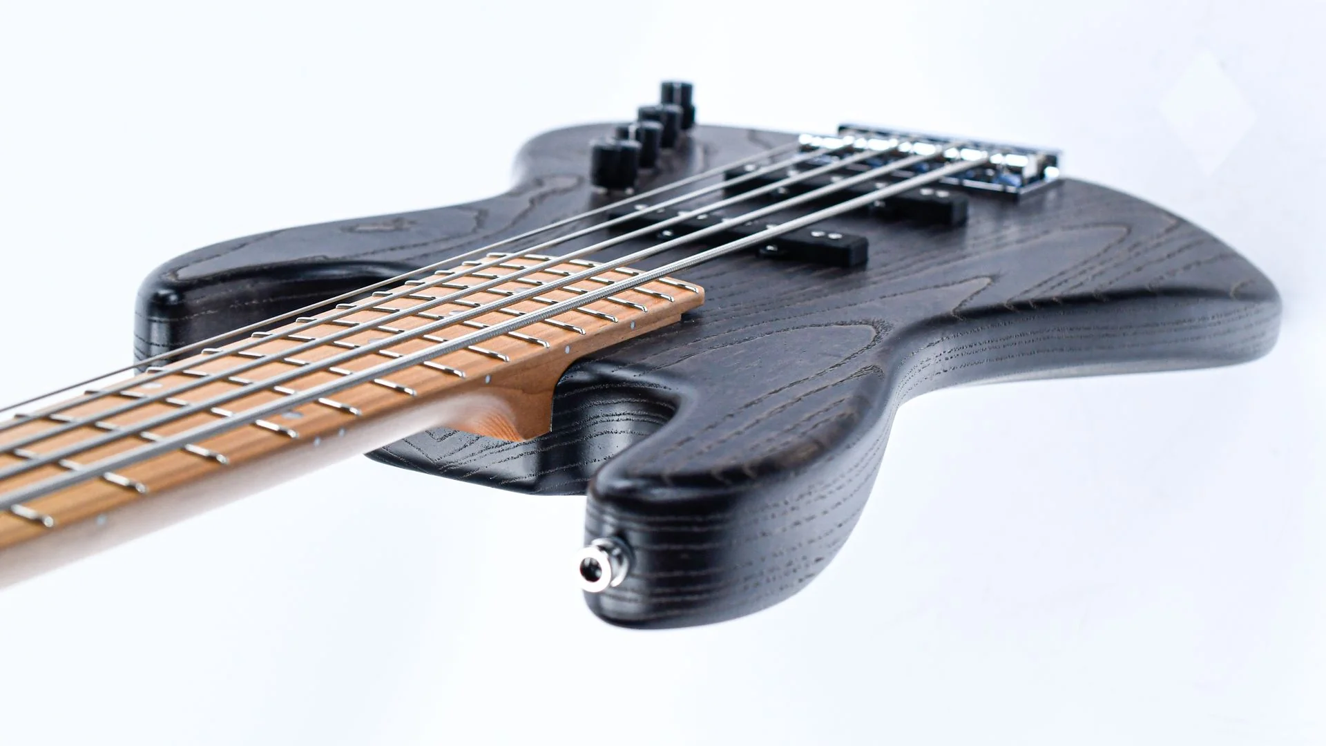 Sadowsky MasterBuilt 21 Fret Standard J/J Bass Swamp Ash Body 5-String Black Transparent Satin - Image 10