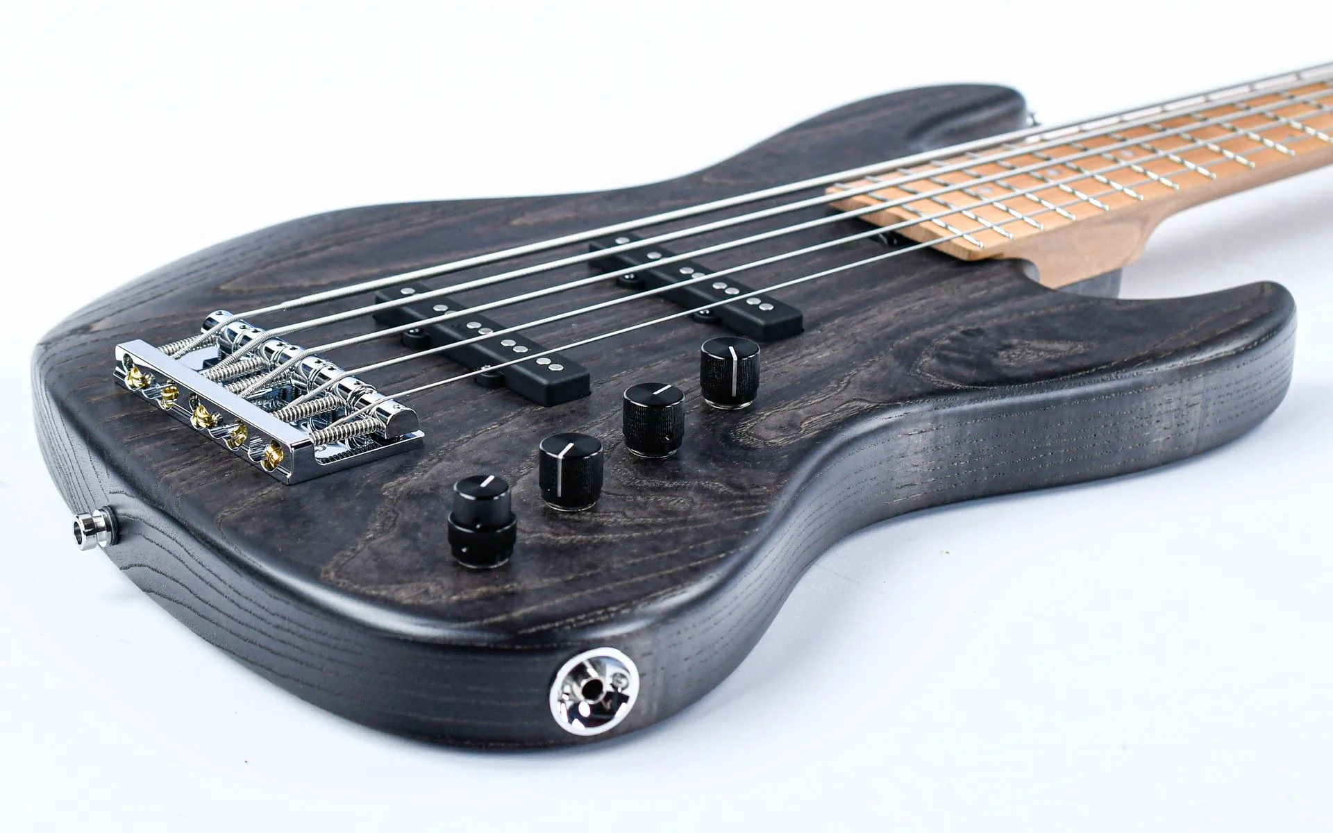 Sadowsky MasterBuilt 21 Fret Standard J/J Bass Swamp Ash Body 5-String Black Transparent Satin - Image 11