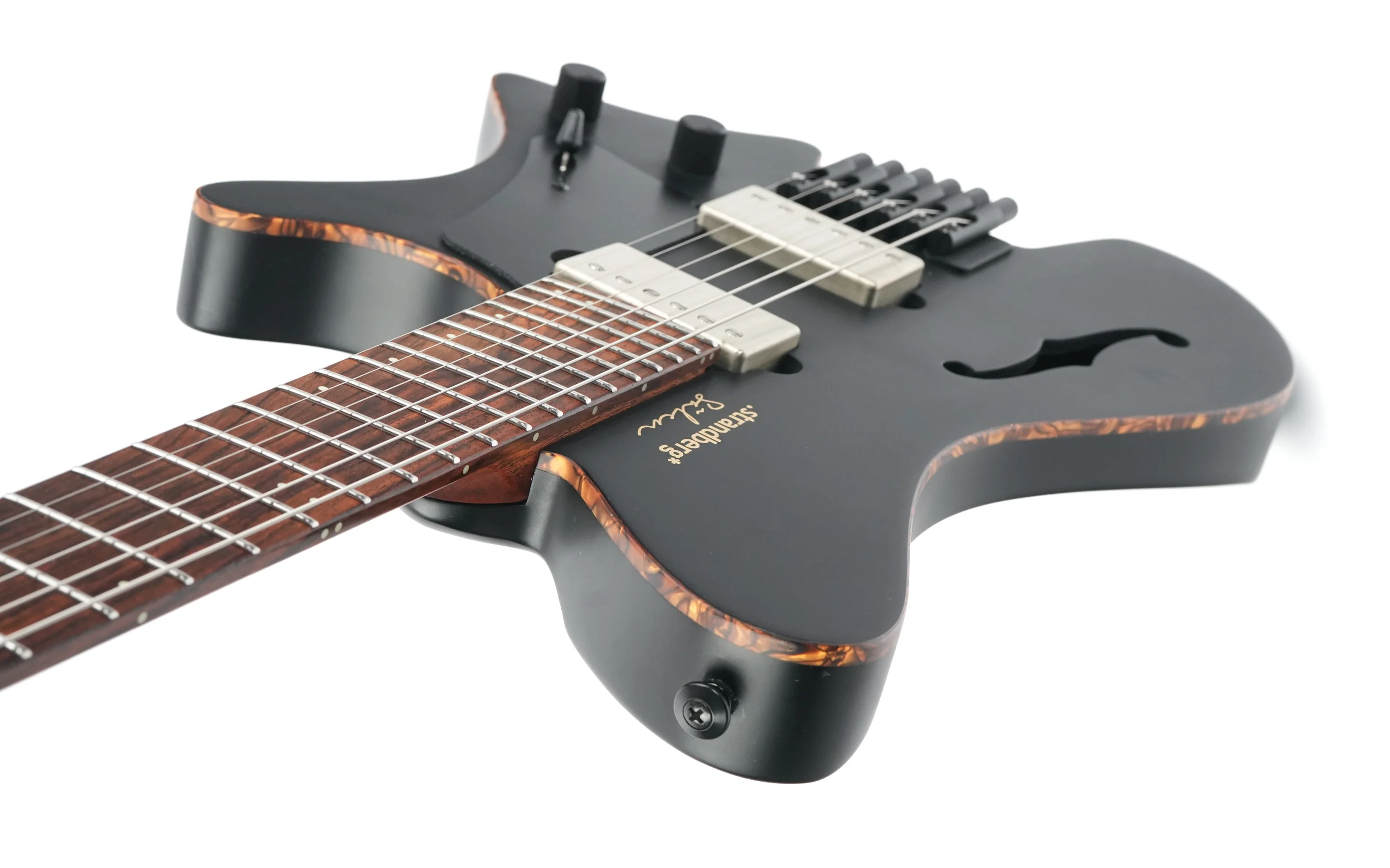 Strandberg Salen Jazz NX6 Satin Black 2023 - Image 10