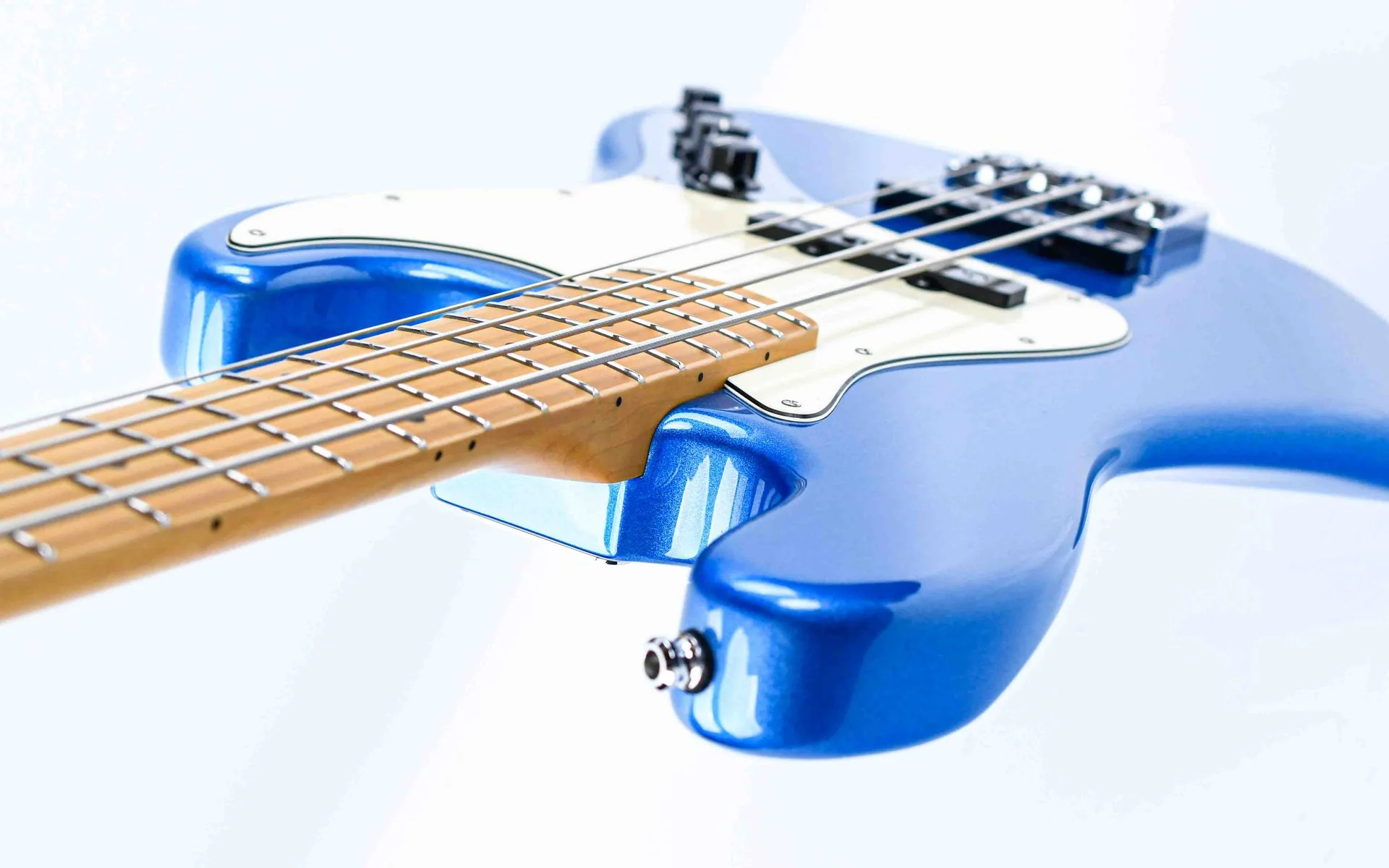 Suhr Classic J Custom Lake Placid Blue Metallic 2013 - Image 10