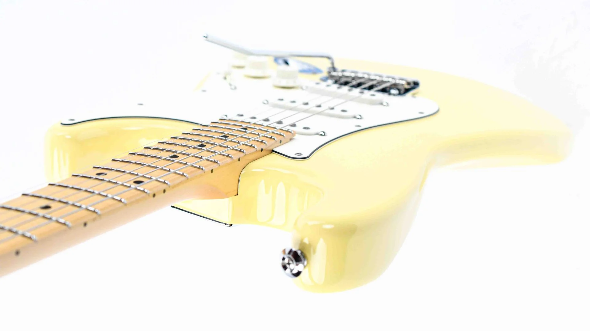 Suhr Classic S Antique Vintage Yellow Maple SSS - Image 10