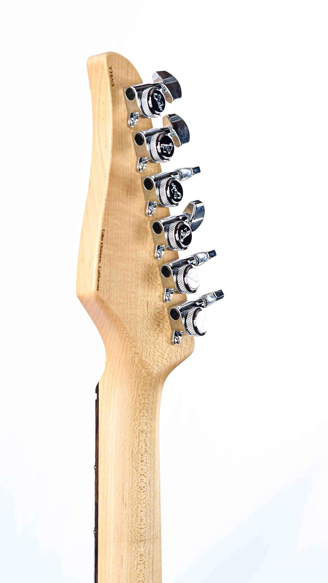 Suhr Classic T Antique 3 Tone Sunburst - Image 6