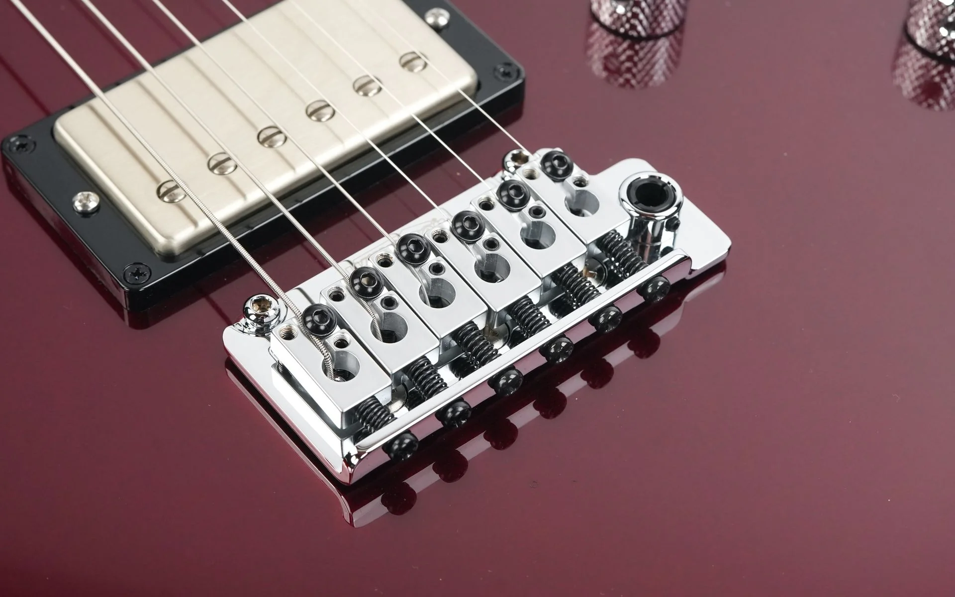 Suhr Pete Thorn Garnet Red Metallic - Image 7