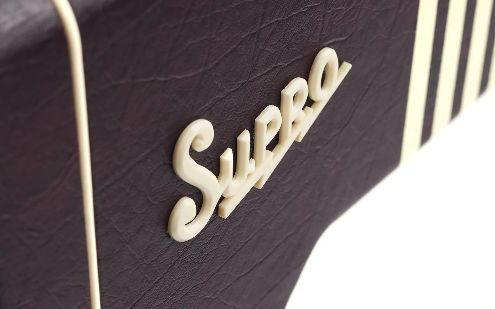 Supro Delta King 12 Burgundy White - Image 5