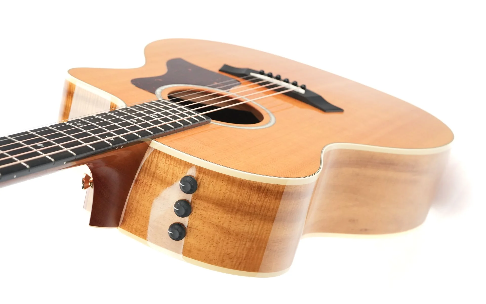 Taylor 214ce K DLX Koa Sitka Spruce 2019 - Image 10