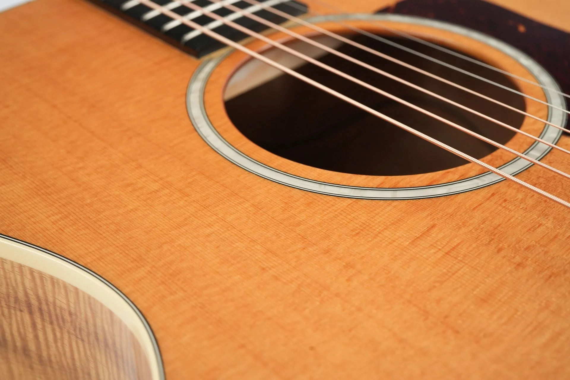 Taylor 214ce K DLX Koa Sitka Spruce 2019 - Image 11