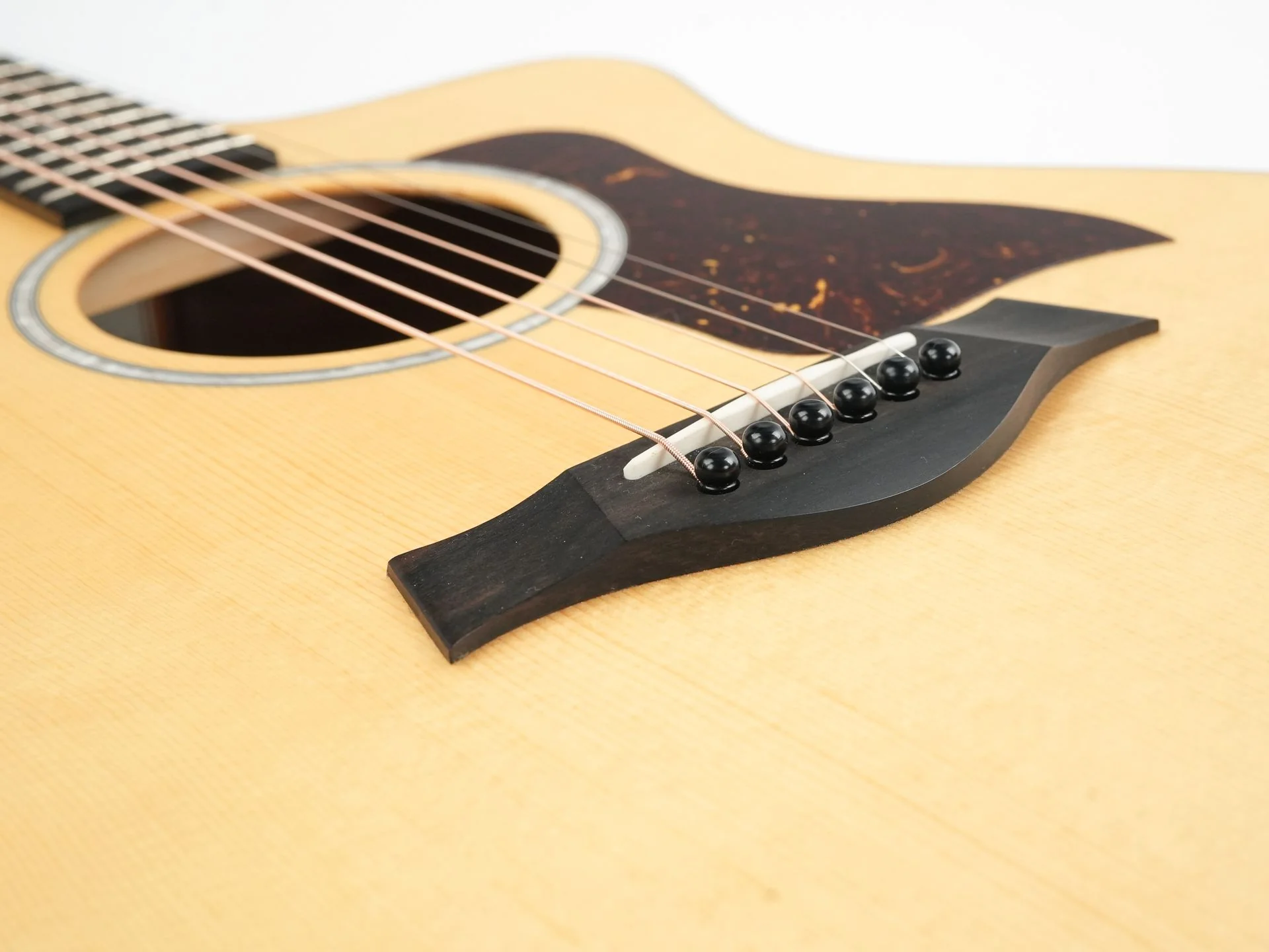Taylor 214ce K DLX Koa Sitka Spruce 2023 - Image 7