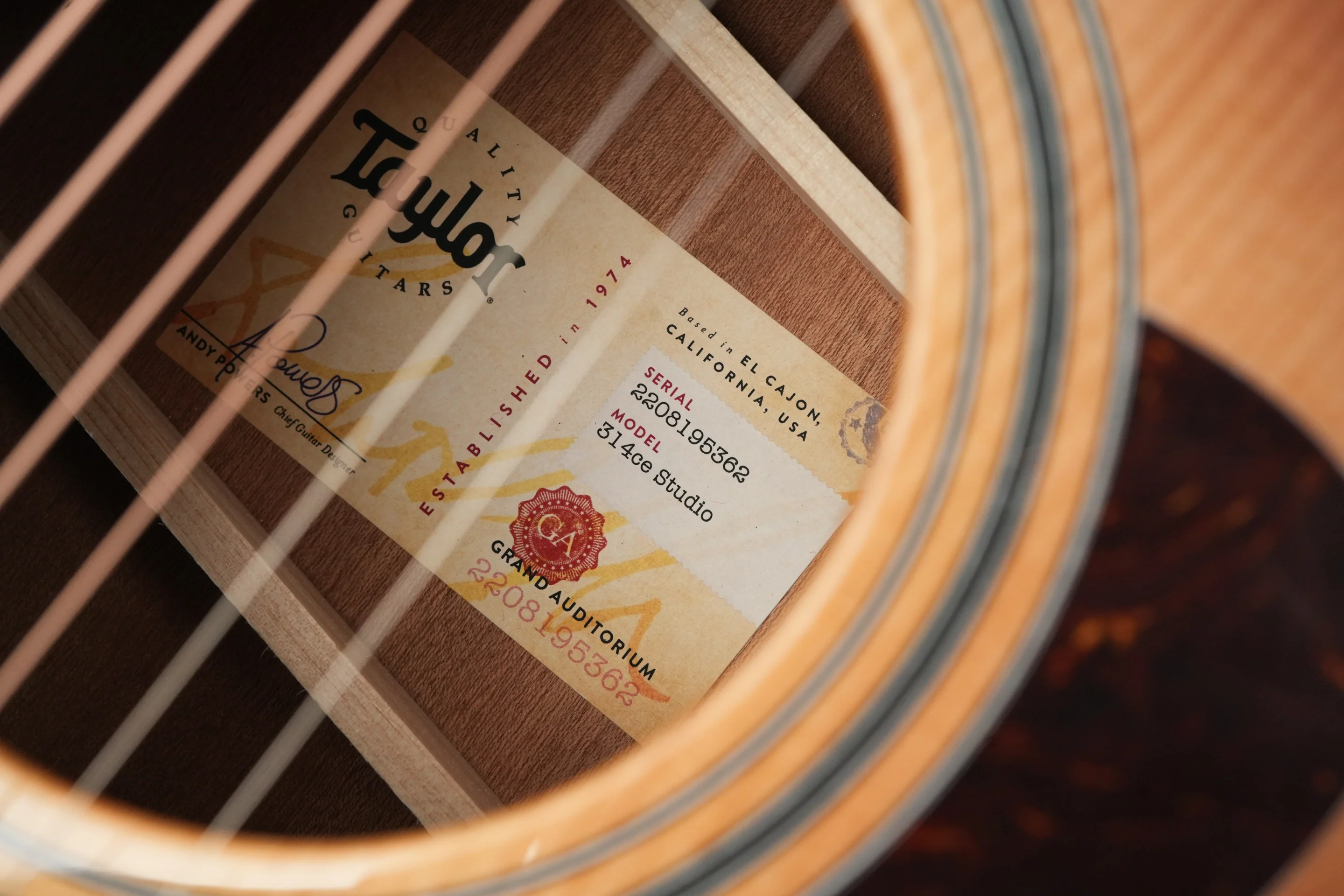 Taylor 314ce Studio Shaded Edgeburst B-Stock - Image 12