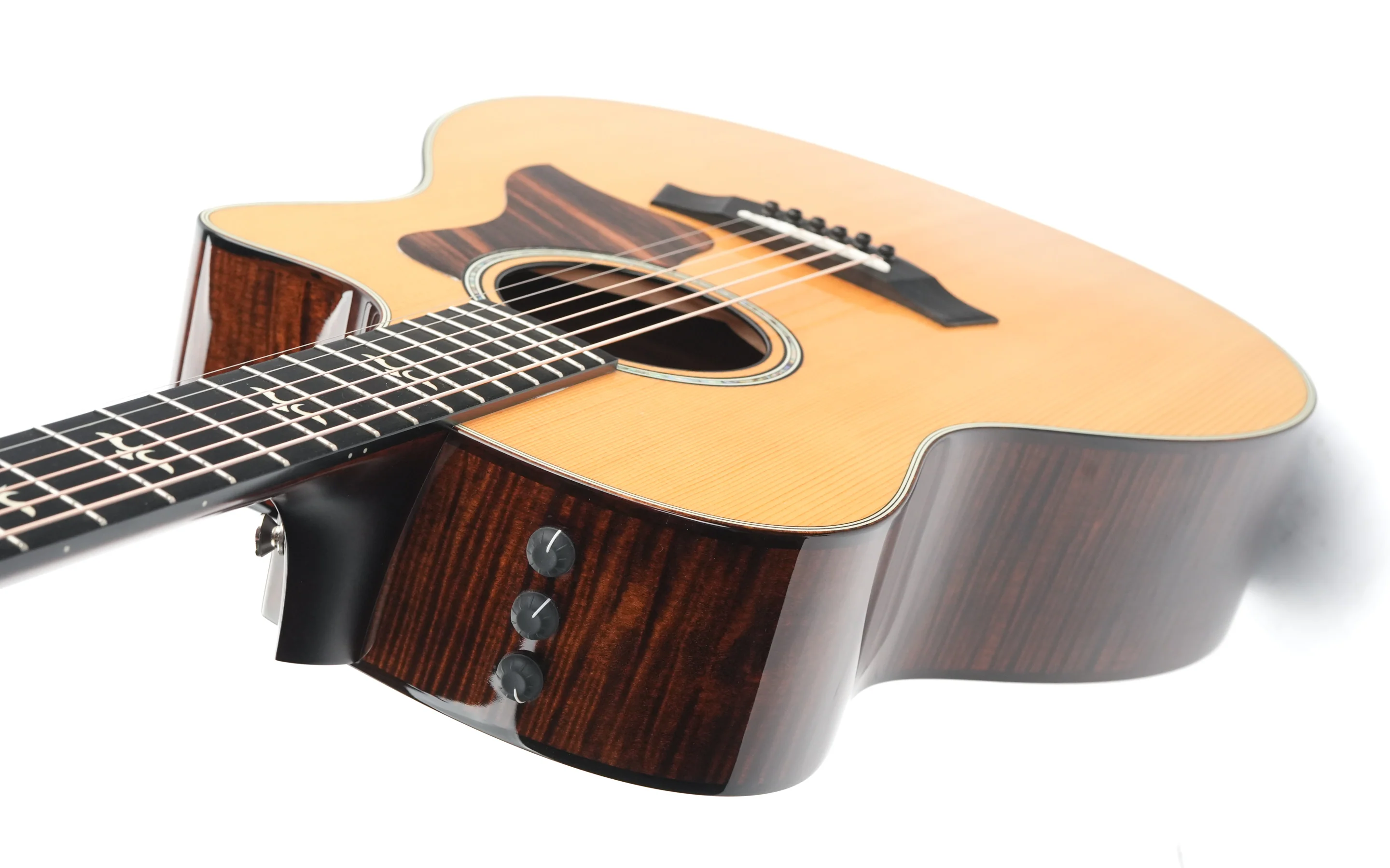 Taylor 616ce 2015 - Image 10