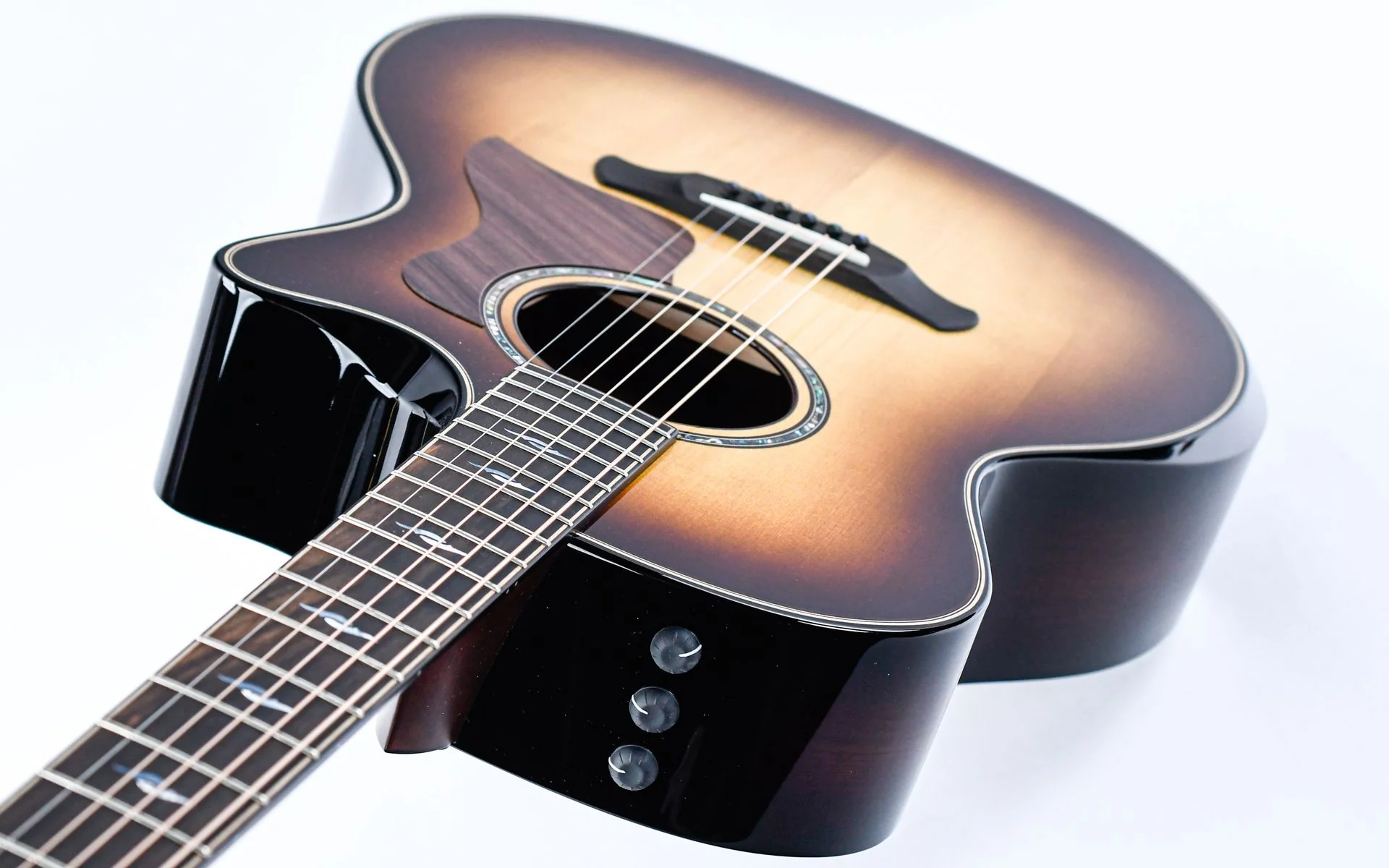 Taylor 814ce Builders Edition Honduran Rosewood Adirondack Shaded Edge Burst - Image 10