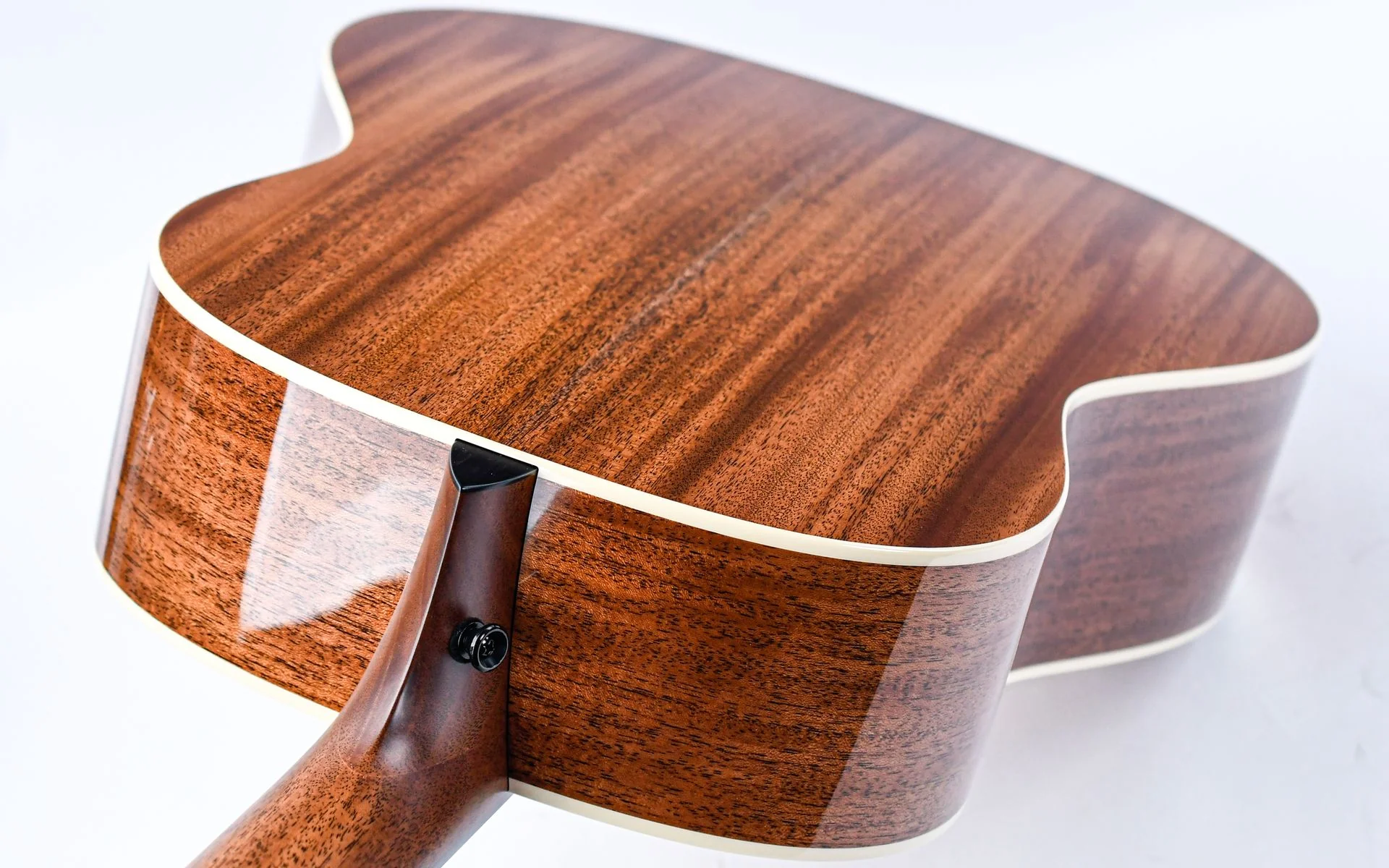 Taylor Gold Label 517e Mahogany Sunburst Firestripe - Image 9