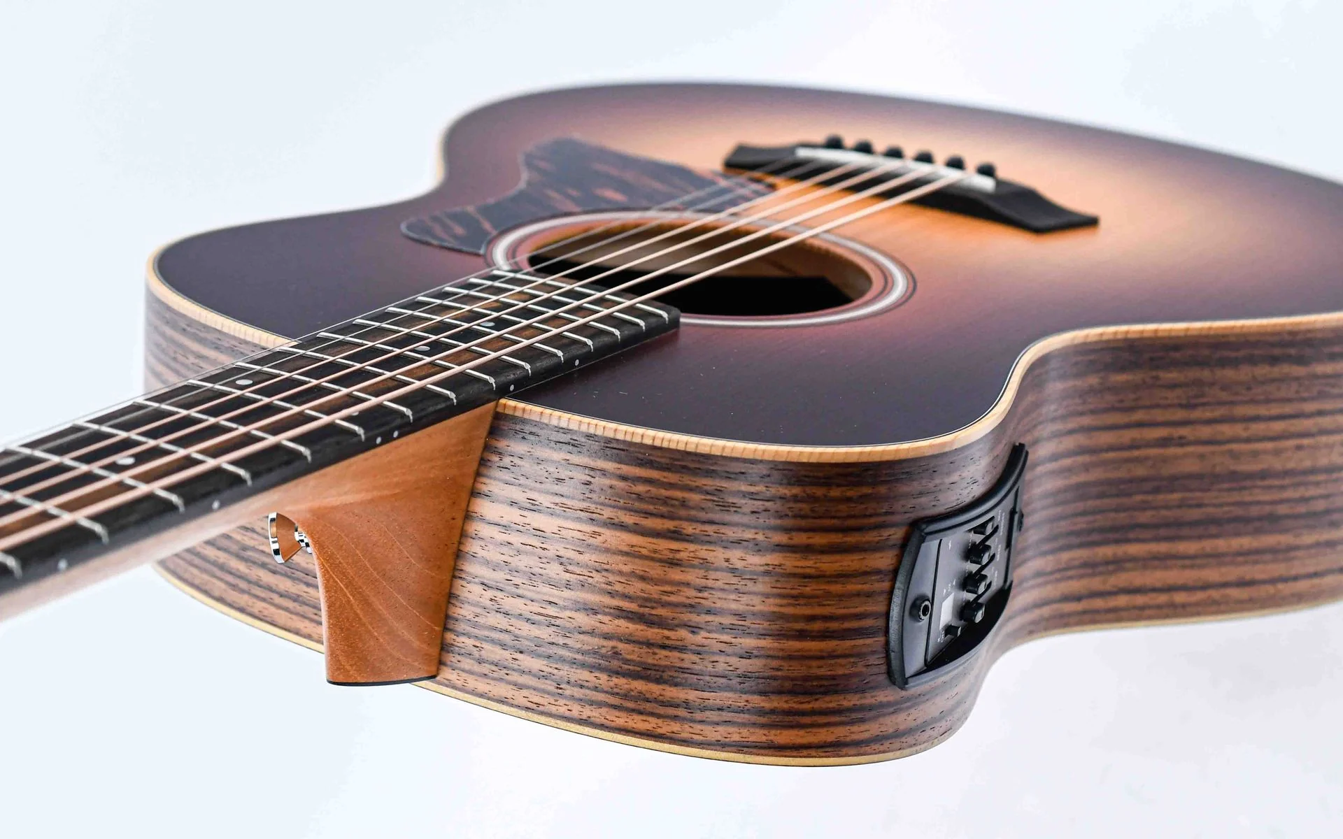 Taylor GS Mini-e Rosewood Sunburst - Image 10