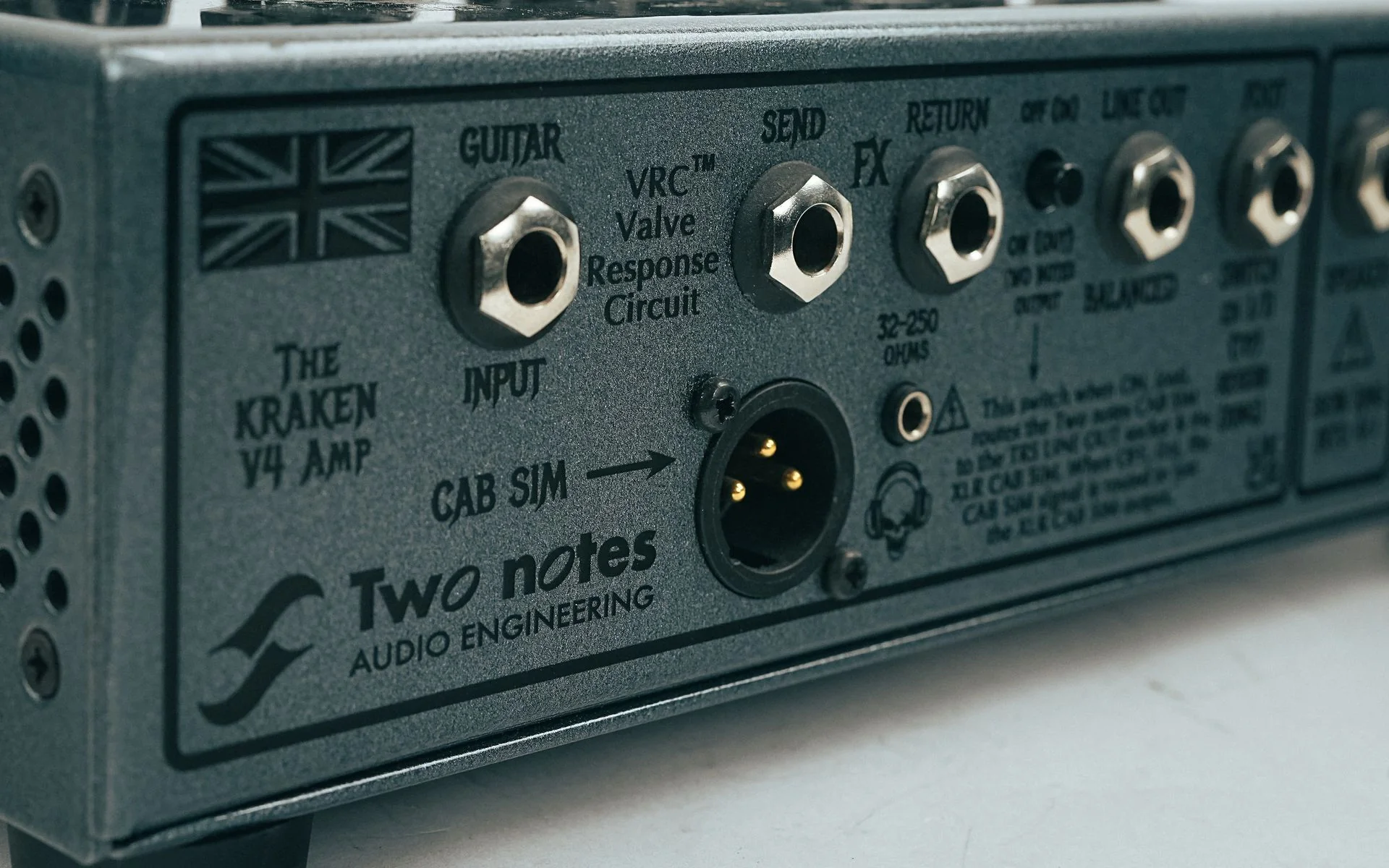 Victory V4 The Kraken Pedalboard Amp 2023 - Image 3