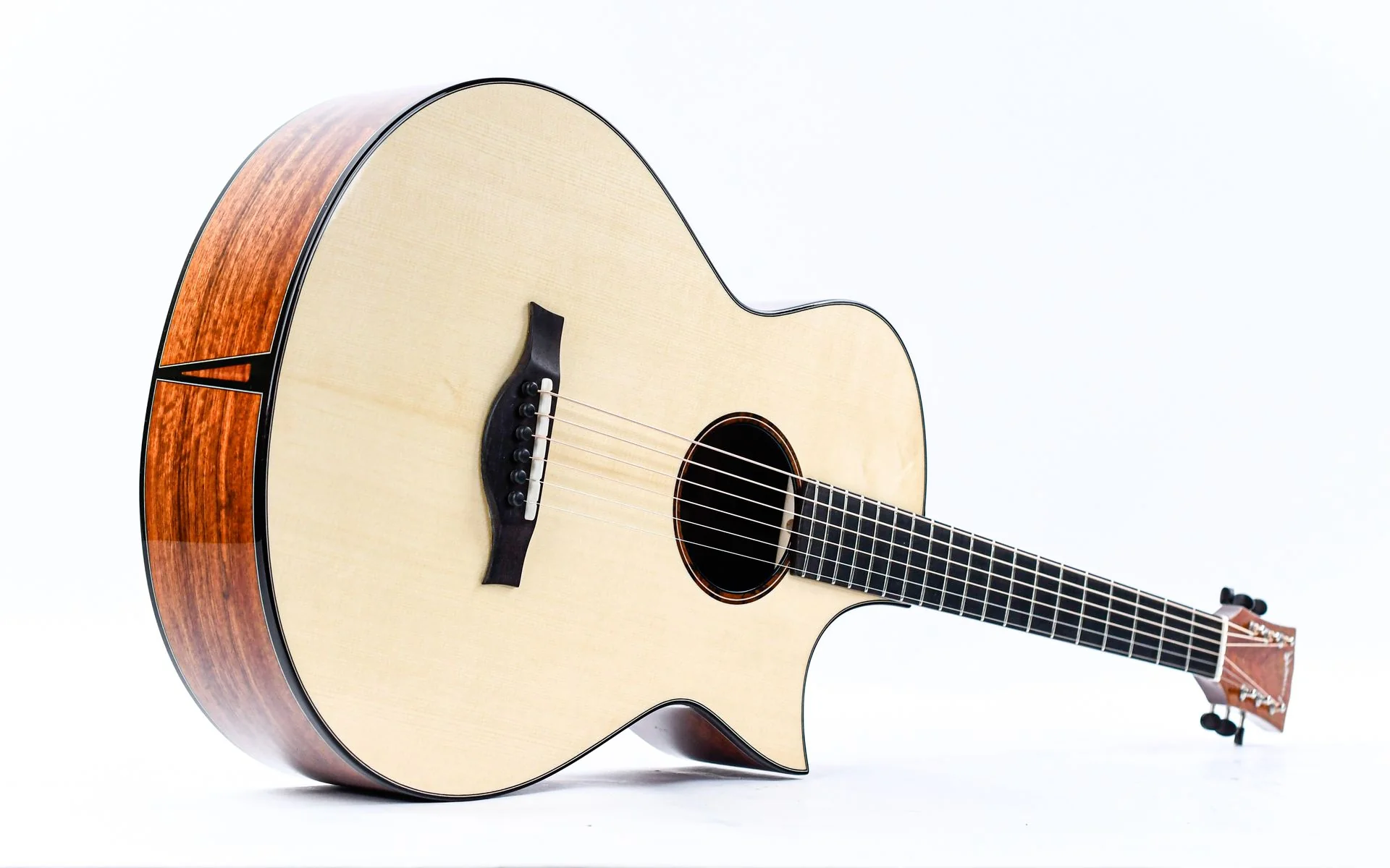 Volker Hörauf HO11 12 Fret African Koa Swiss Spruce - Image 13